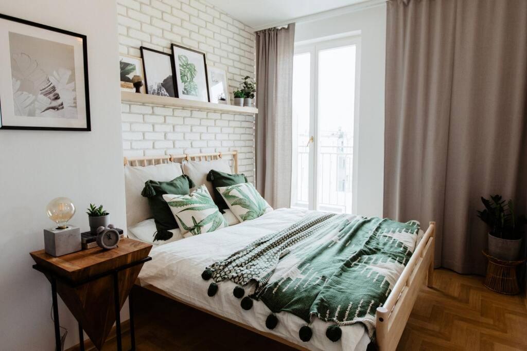 דירה Loft With Balcony In Centre